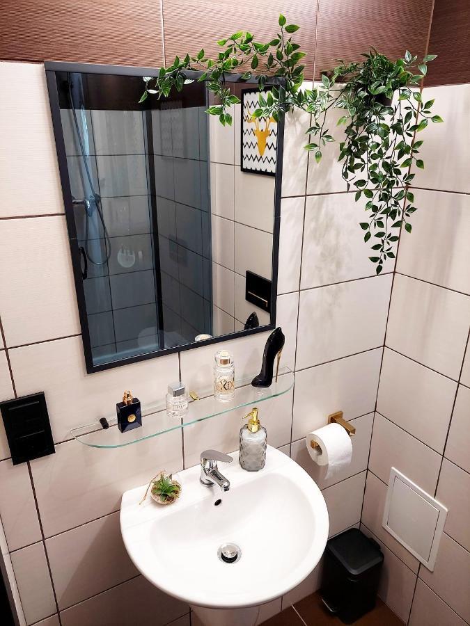 Apartament Planeta Mielno - Centrum, 2 Minuty Od Plazy ! ! ! Dış mekan fotoğraf